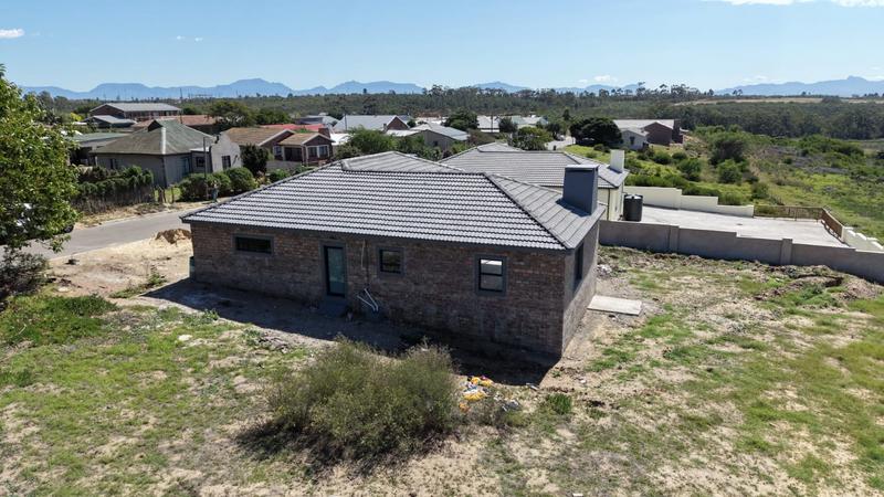 3 Bedroom Property for Sale in Albertinia Western Cape